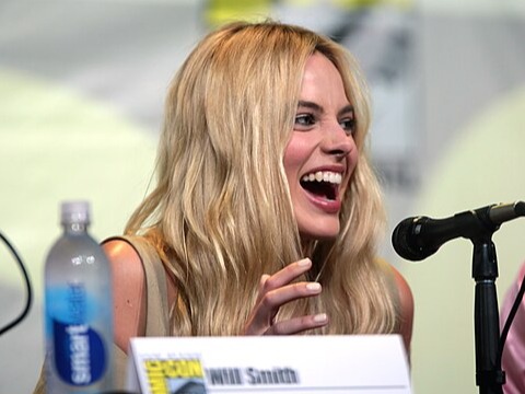 Margot Robbie Stuns in Vintage Dress