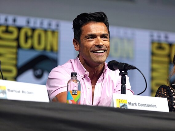 Kelly Ripa Blasts Husband on Live TV