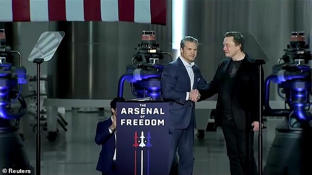 Elon Musk introduces Pete Hegseth at SpaceX's Starbase, underscoring Silicon Valley's role in U.S. defense