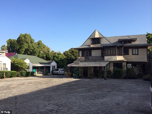 Boarded-up, dilapidated Hollywood Center Motel prior to the fire
