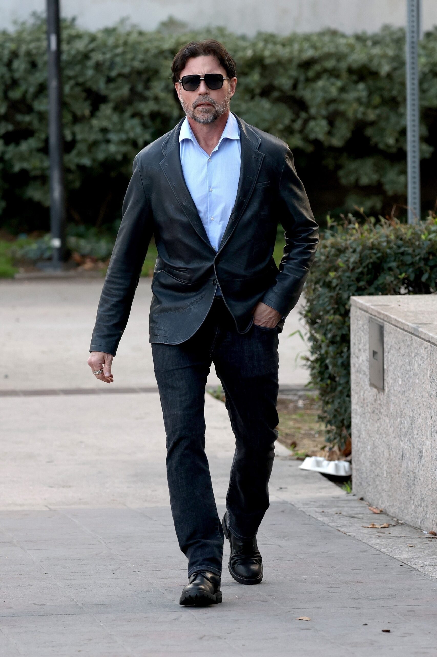 Aaron Phypers arrives at Van Nuys Courthouse as legal disputes with Denise Richards continue.