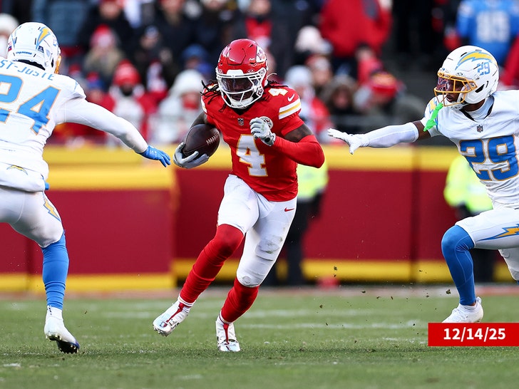 Rashee Rice on the field during a game, Getty Images.
