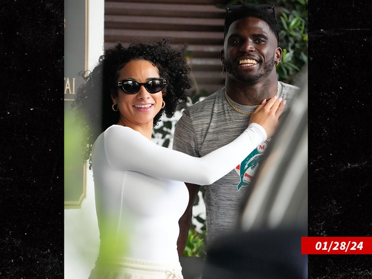 Keeta Vaccaro and Tyreek Hill (Getty)