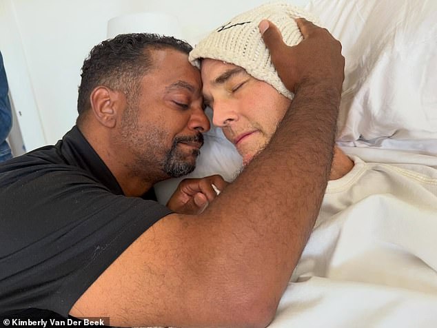 Alfonso Ribeiro cradles James Van Der Beek's head beside a hospice bed in a final photo shared on Instagram
