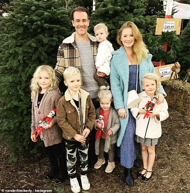 James Van Der Beek and wife Kimberly with five of their six children