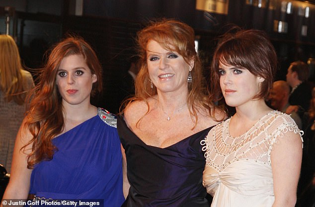 Sarah Ferguson with Princesses Beatrice and Eugenie at The Young Victoria premiere, March 2009