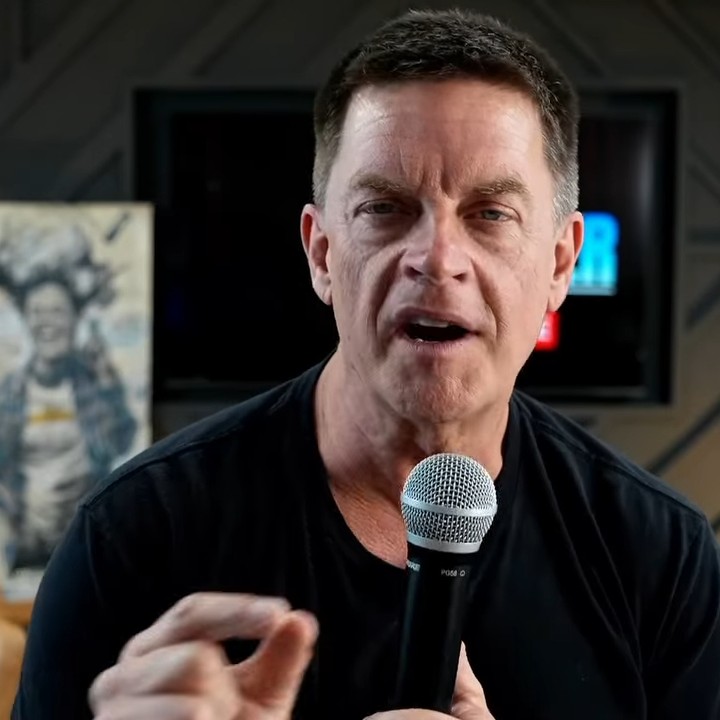 Jim Breuer claims American Airlines booted him and his wife from first class to economy moments before boarding. - Jim Breuer / Facebook