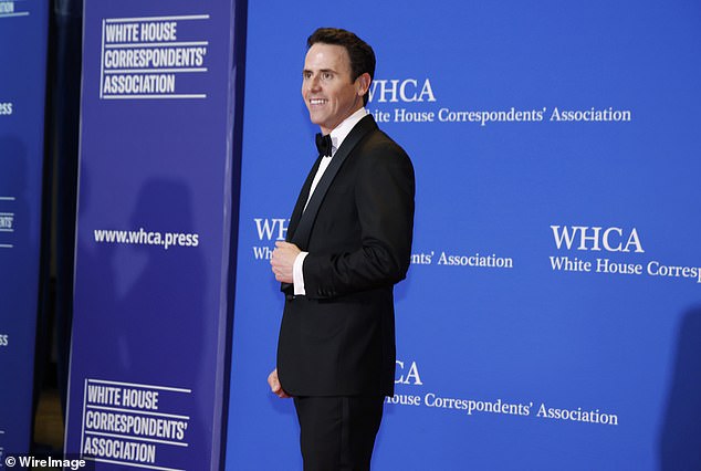 Oz Pearlman on the red carpet at the White House Correspondents' Association event.