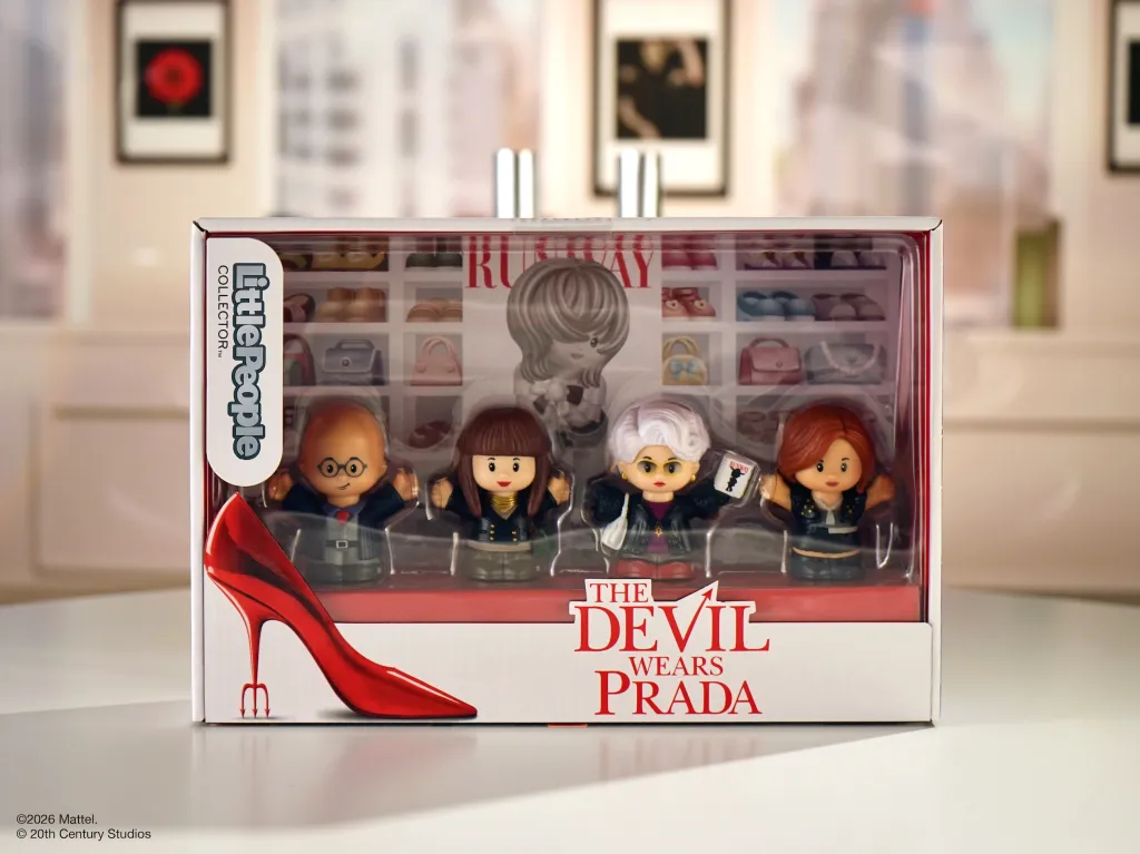 Boxed Little People Collector: The Devil Wears Prada set with Runway office backdrop