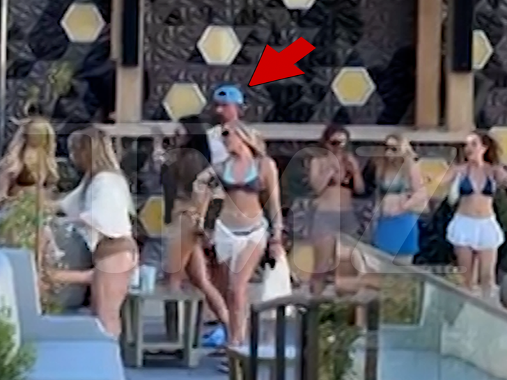 Marciano Brunette at Omnia Day Club in Las Vegas surrounded by blonde partygoers, per TMZ.