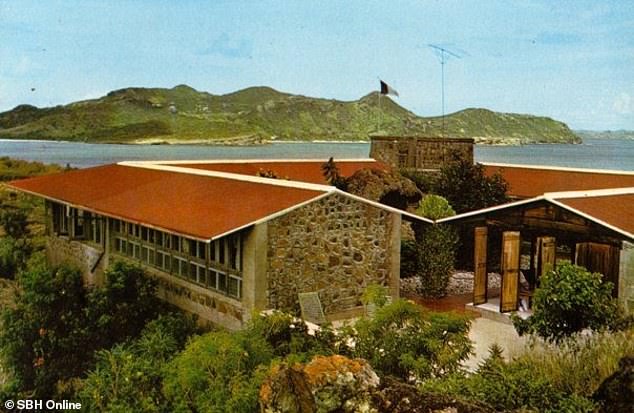 Autour du Rocher in its heyday overlooking the sea, before the fire