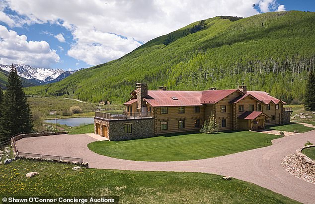 Main lodge at Elk Mountain Lodge in Aspen, set against mountain backdrop